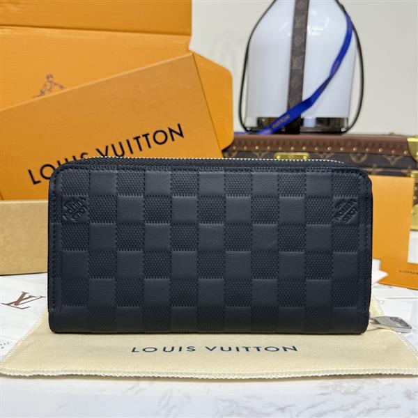 2026122105451809 600